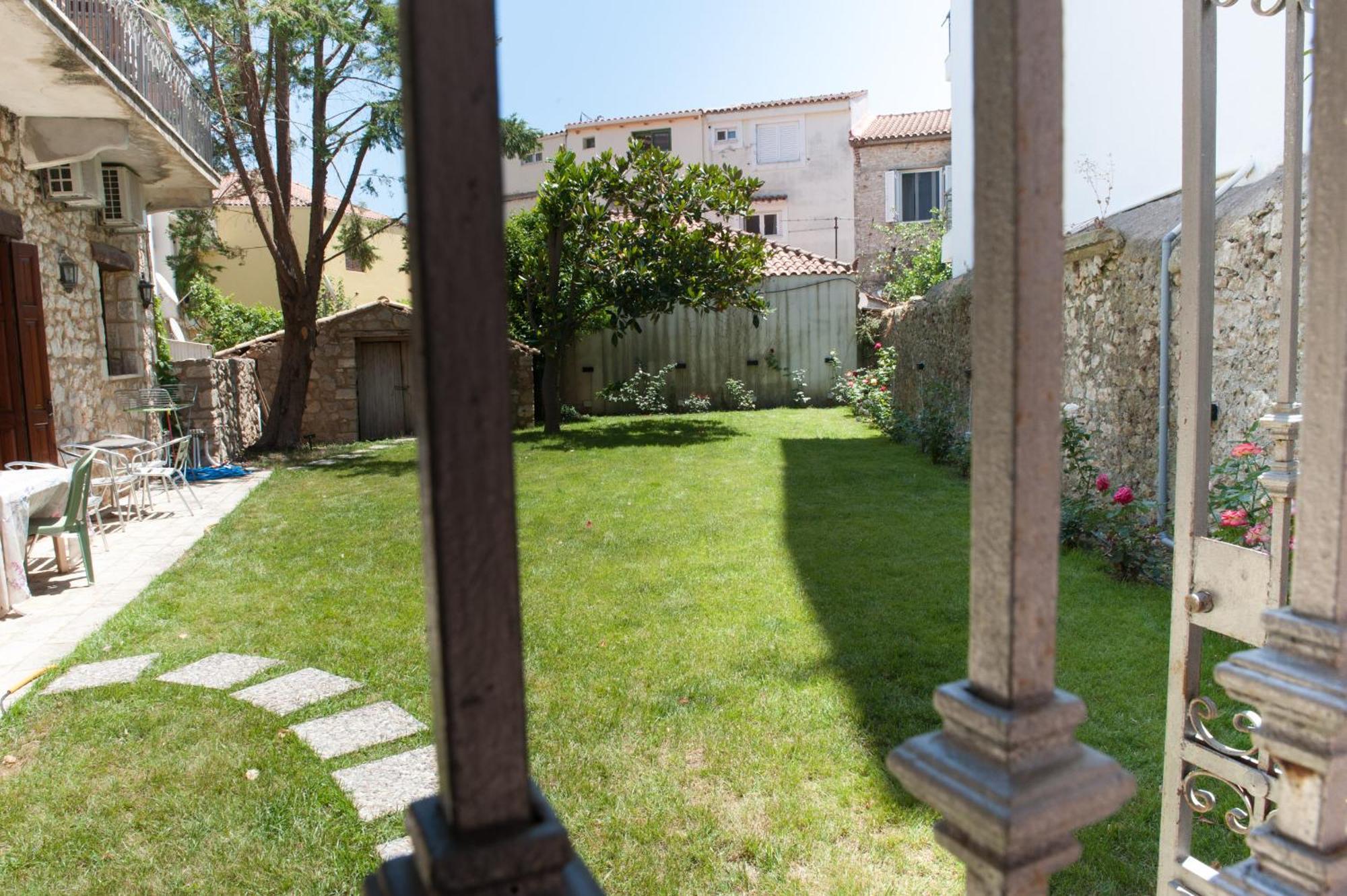 Seafront Stone Suites Vonitsa Exteriér fotografie