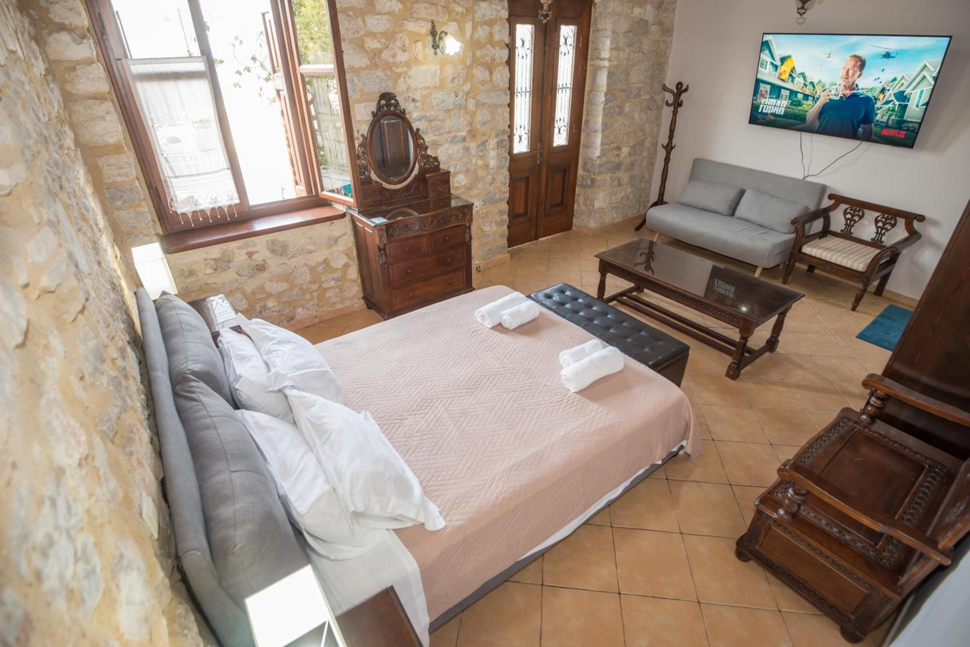 Seafront Stone Suites Vonitsa Exteriér fotografie